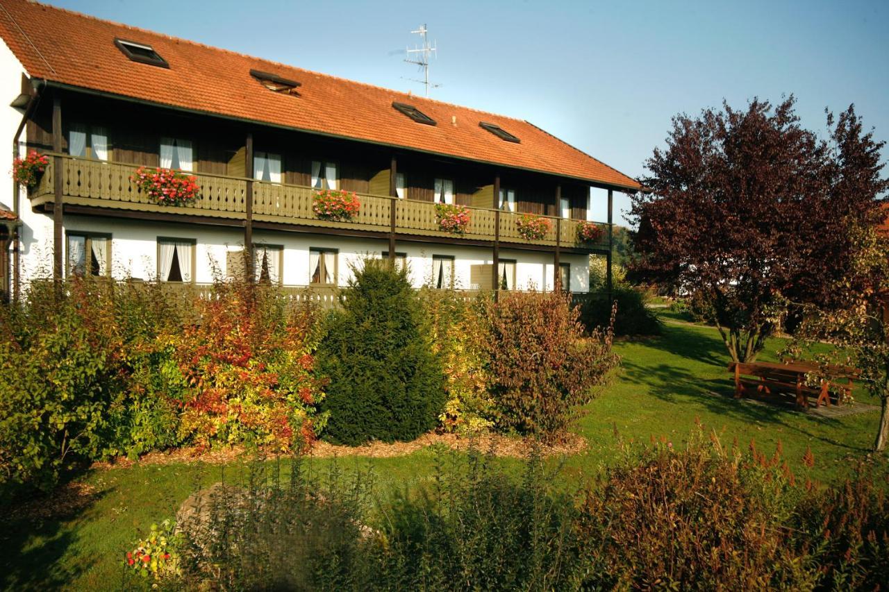 Giglerhof Lägenhet Bad Birnbach Exteriör bild